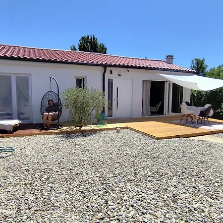 Dom wakacyjny Casa Nova *