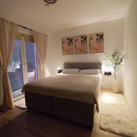 Casa Nova * Njivice